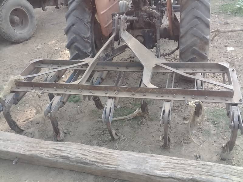 Tractor hall 5