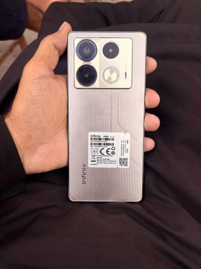 Infinix Note 40