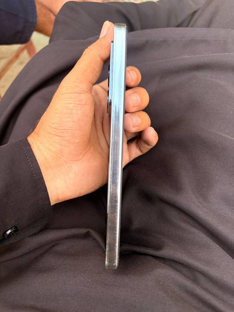 Infinix Note 40 2