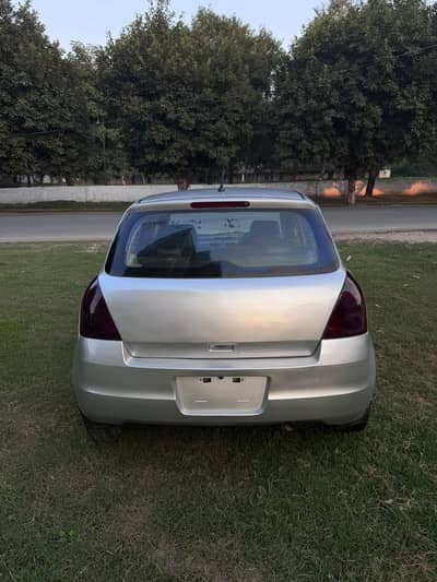 Suzuki Swift 2011