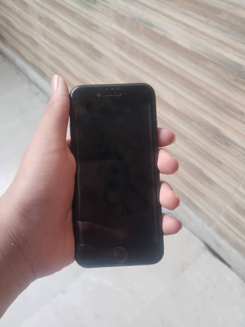Apple iPhone SE 1