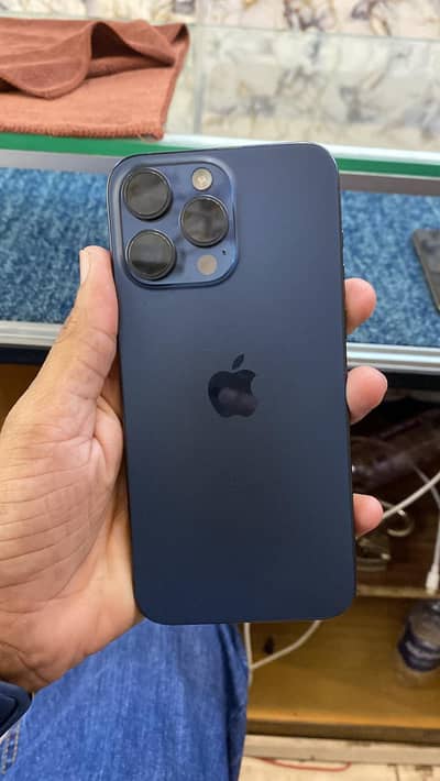 Apple iPhone 15 Pro Max