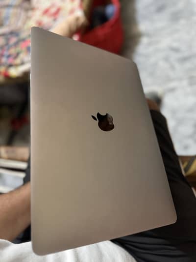 MacBook Air M1 Ship 8/256