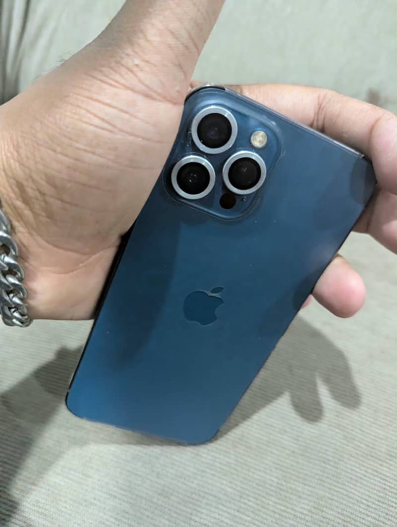 Apple iPhone 12 Pro Max 2