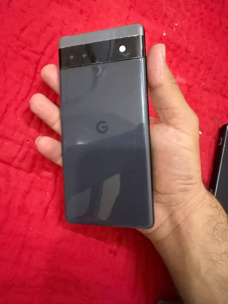 Google Pixel 6a 4