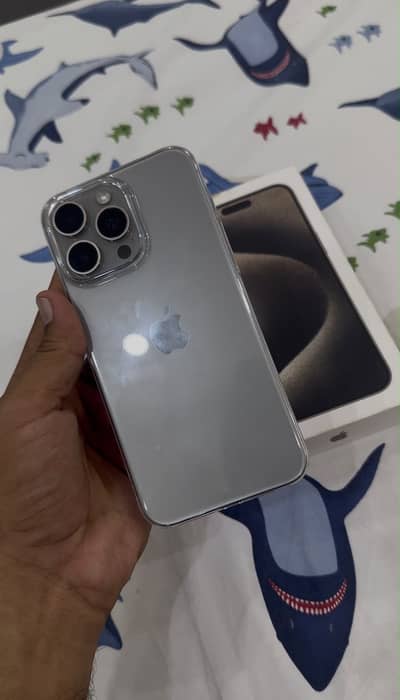 Apple iPhone 15 Pro Max Factory Unlock