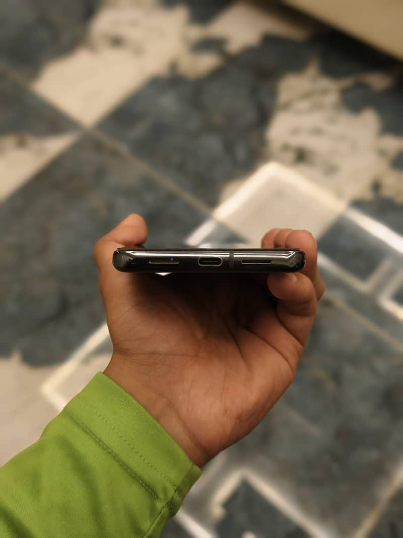 Google Pixel 8 Pro 3