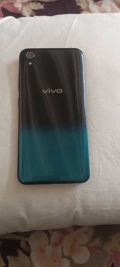 Vivo Y1s