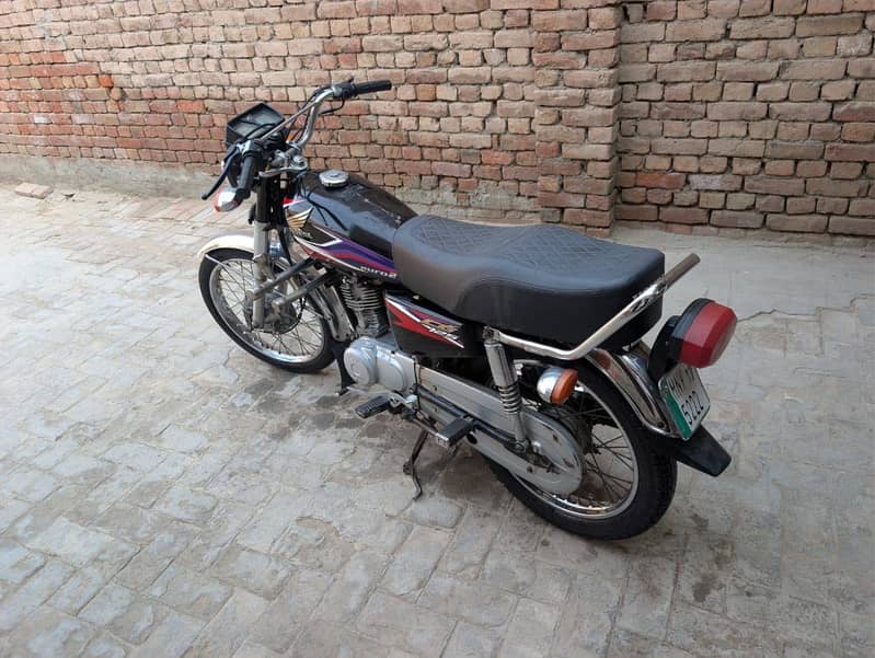 2017 model best condition 3