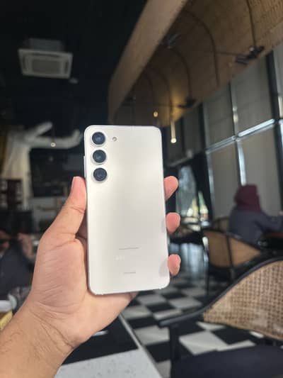 Samsung Mobile S23