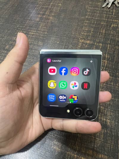 Samsung Mobile Z Flip 5