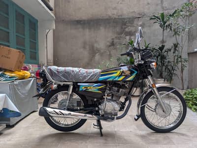 Honda CG 125 2026