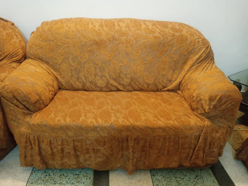 7 seated sofa 4