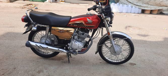 Honda CG125 special edition GOLD
