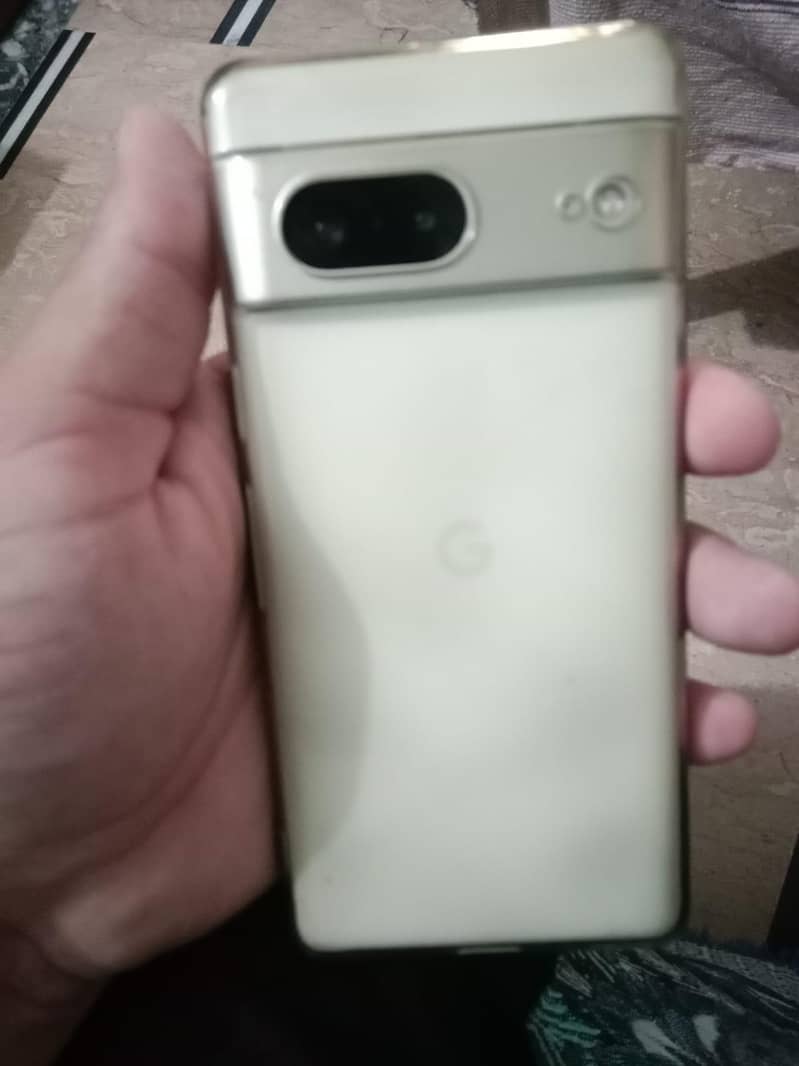 Google Pixel 7 3