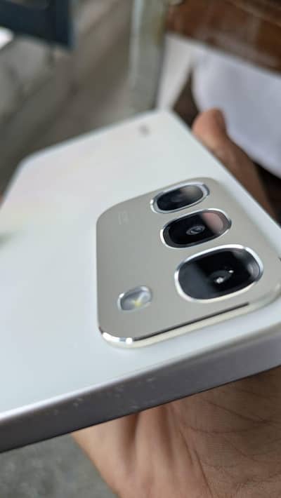 Realme C100