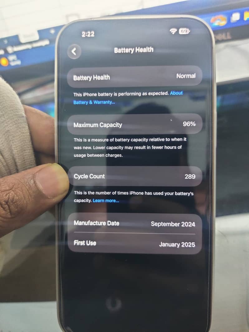 Apple iPhone 16 Pro Max 2