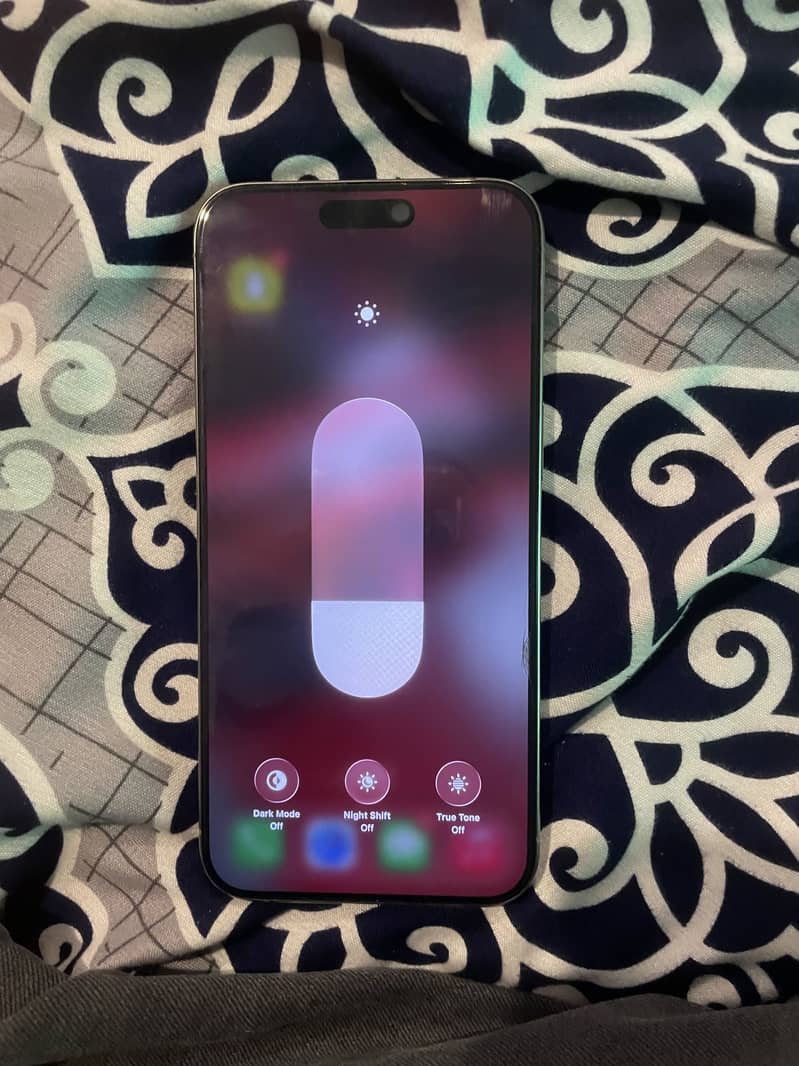 Apple iPhone 15 Pro Max 8