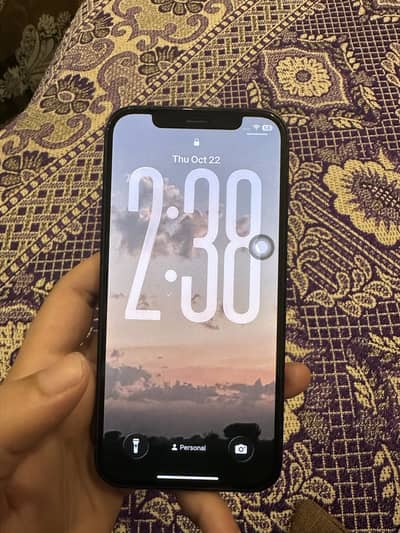 Apple iPhone 12