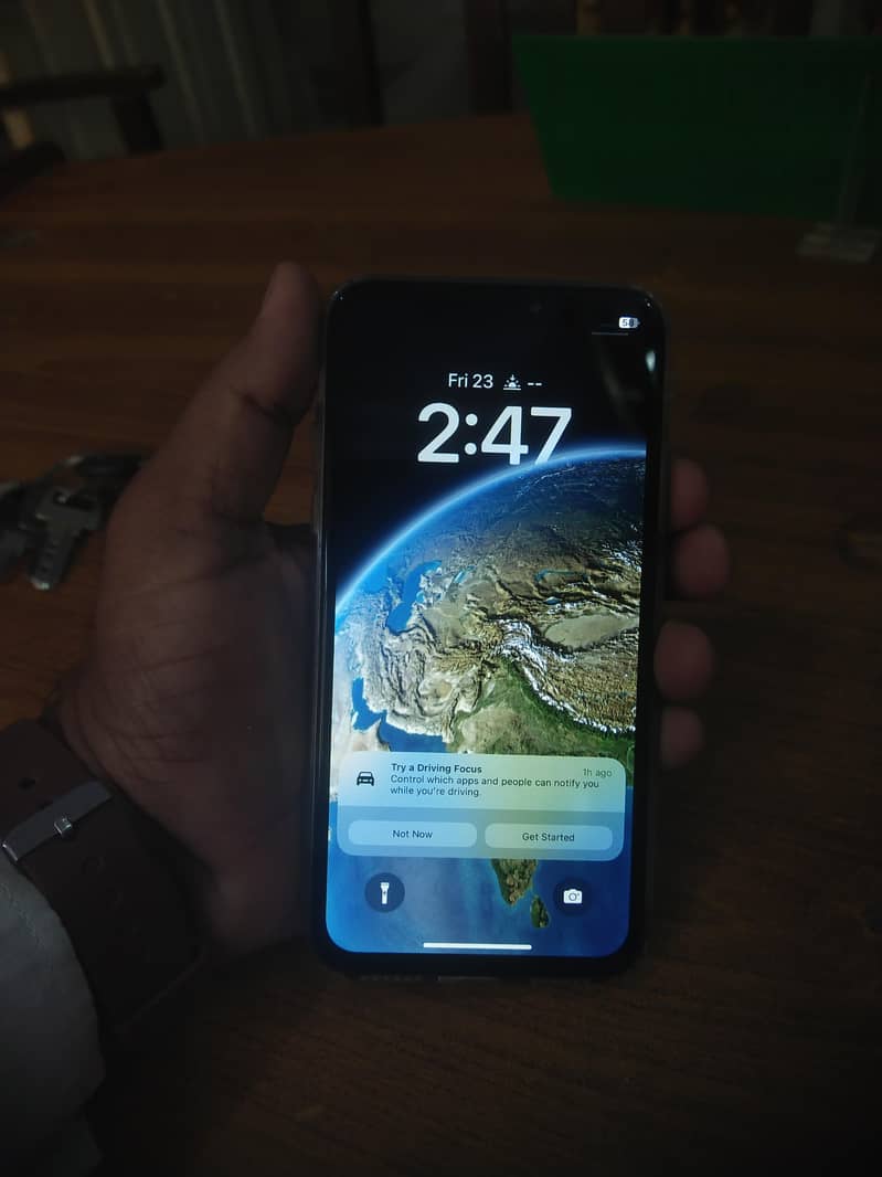 Apple iPhone X 3