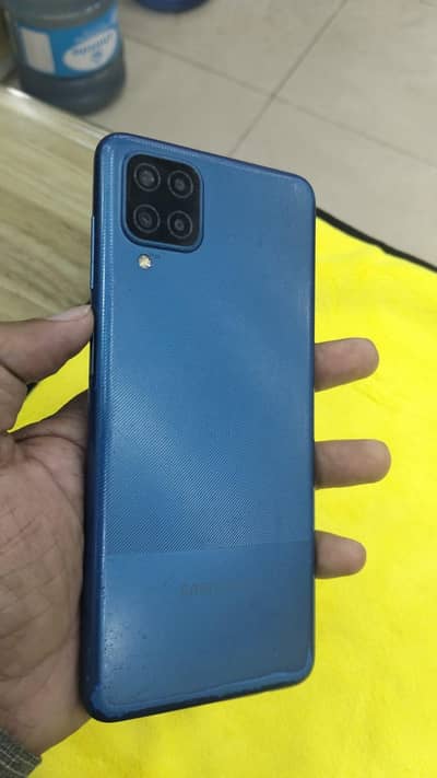 Samsung Mobile A12 4/64