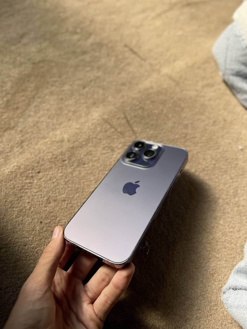 Apple iPhone 14 Pro 3
