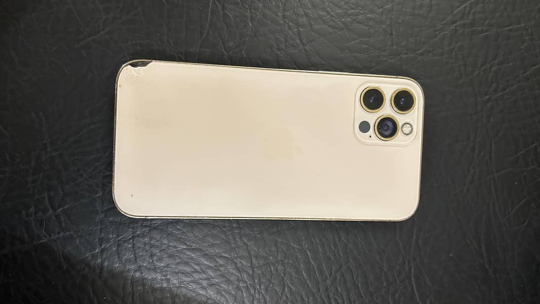 Apple iPhone 12 Pro 3