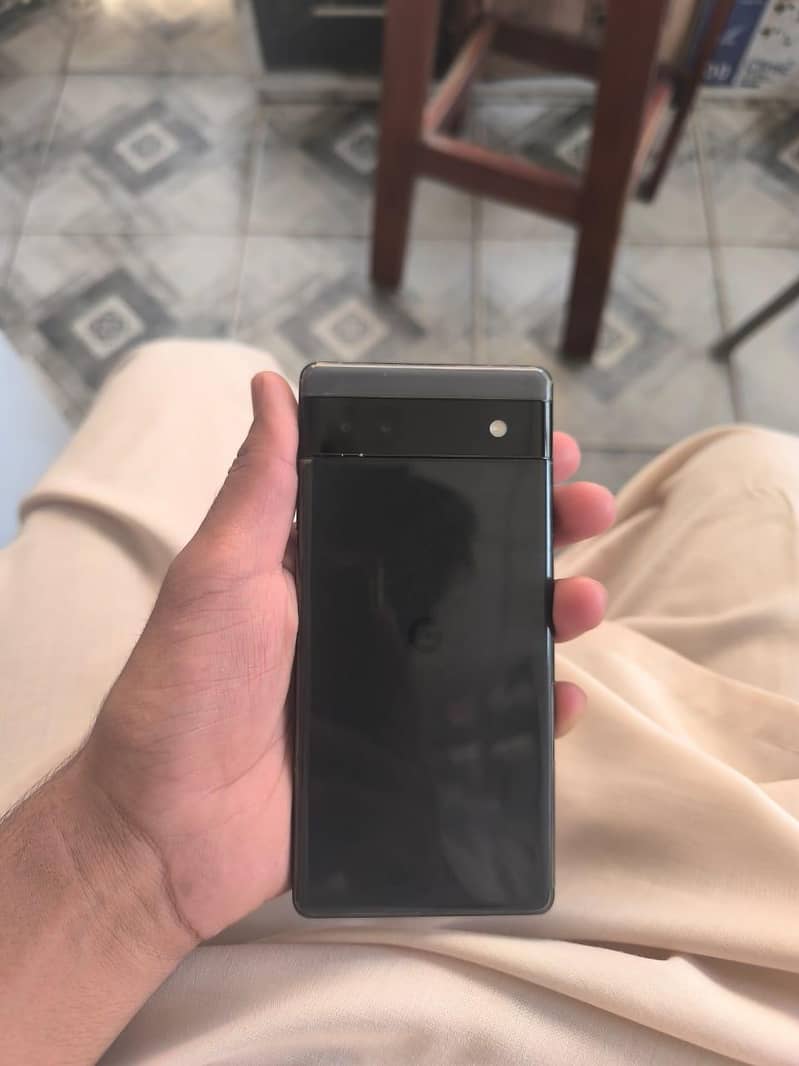 Google Pixel 6a 1