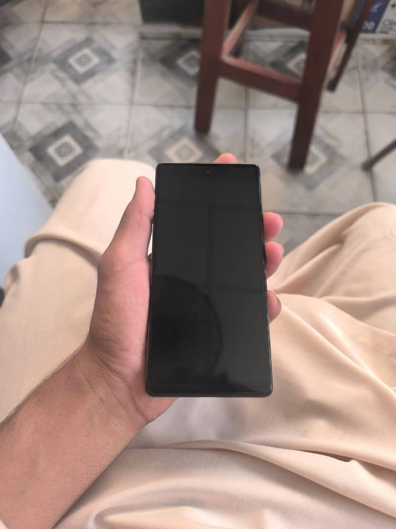 Google Pixel 6a 4