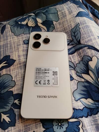Tecno Spark 40