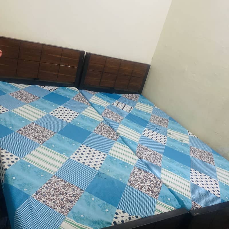 Single 2 beds 2