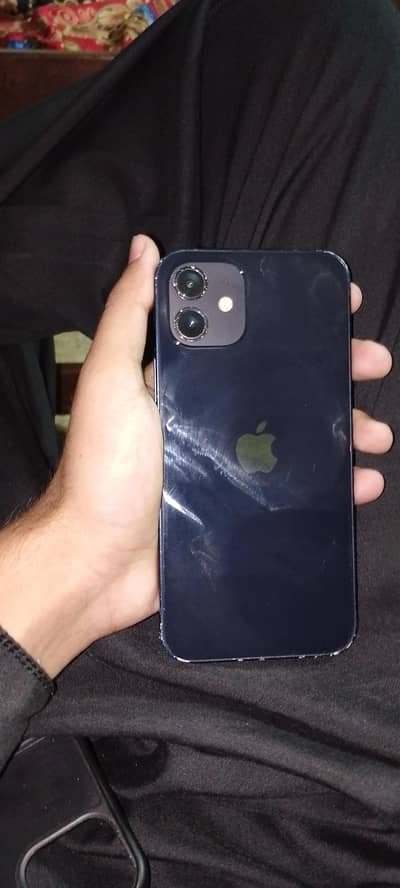 Apple iPhone 12