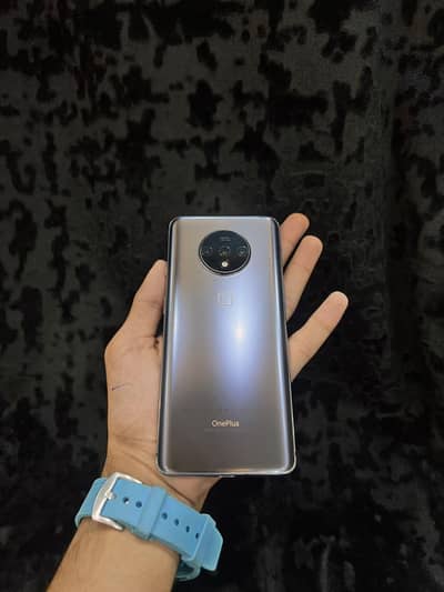 One Plus 7T Dual sim