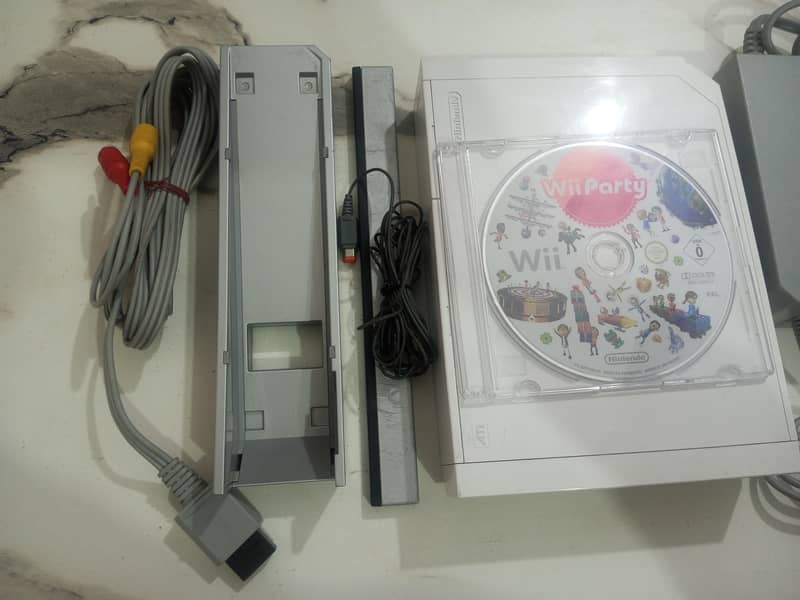 Nintendo Wii (Complete Setup) 5