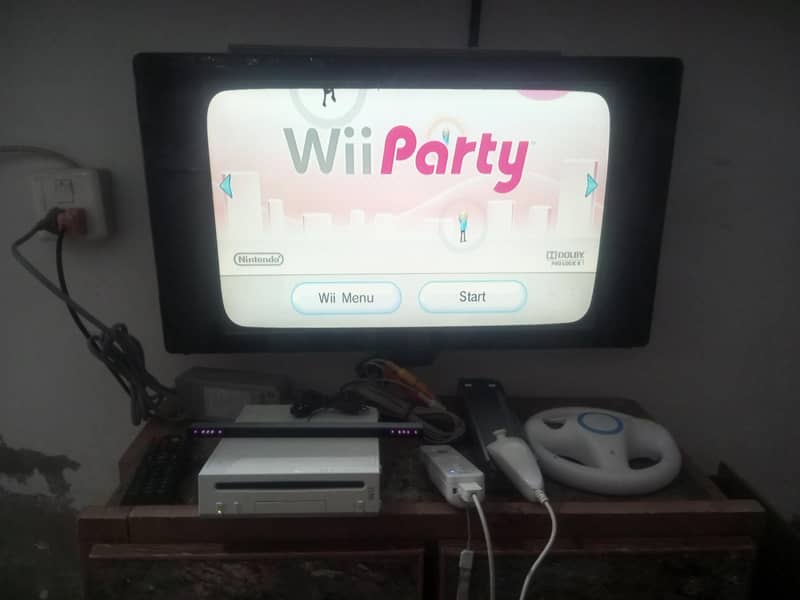 Nintendo Wii (Complete Setup) 12