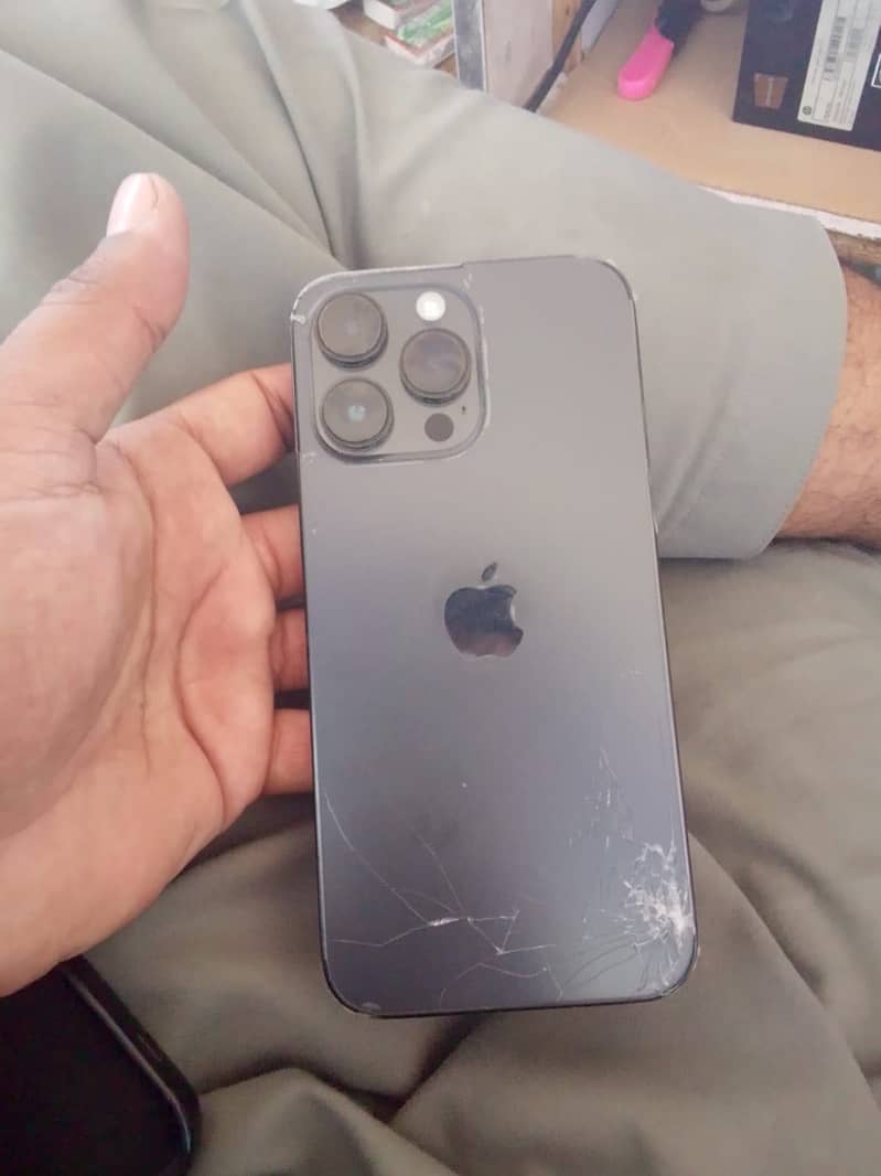 Apple iPhone 14 Pro Max 5