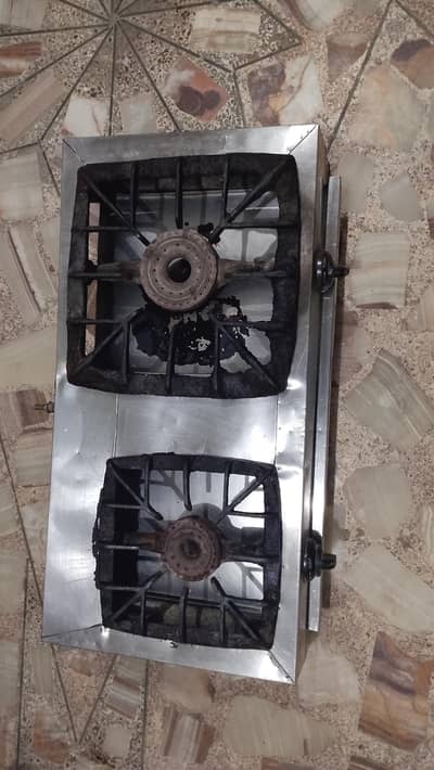 Stove with 2 burners