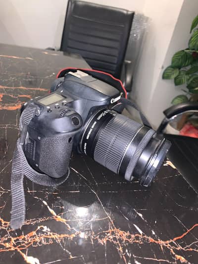EOS 1100D