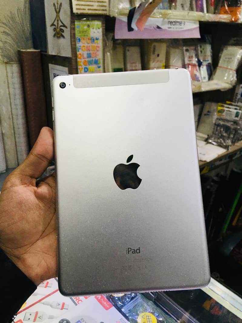 ipad mini 4 0