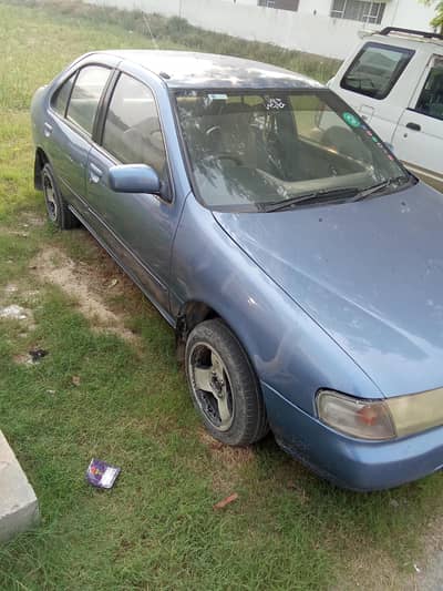 Nissan Sunny 1999