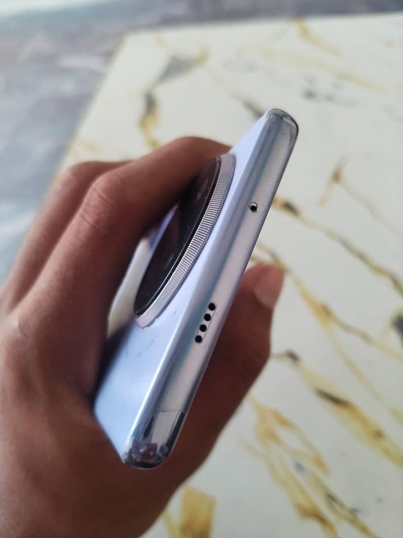 Tecno CAMON 30S 2