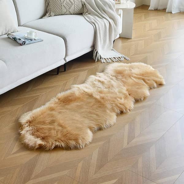 Faux Sheepskin Rug Beige Fur: Soft Shaggy Double Pelt Floor Mat, 2 ft x 6 ft