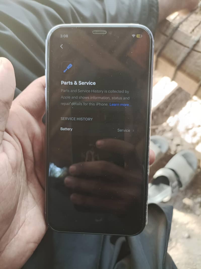 Apple iPhone 11 4