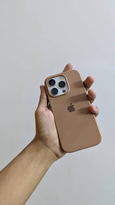 Apple iPhone 16 Pro