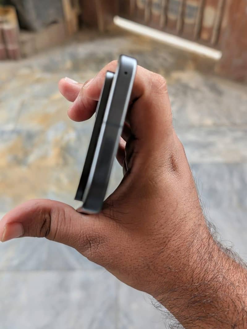 Google Pixel 9 2