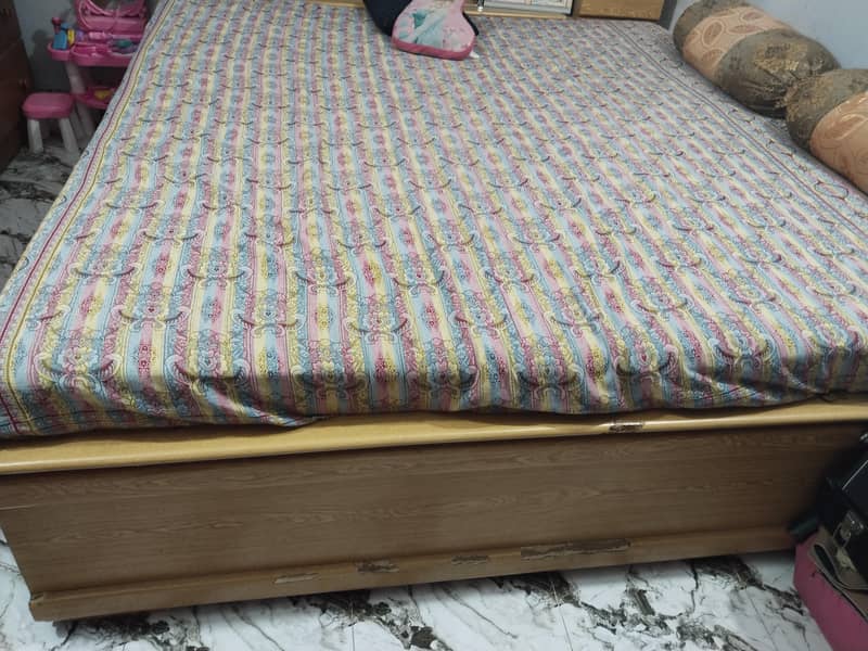 double bed 6