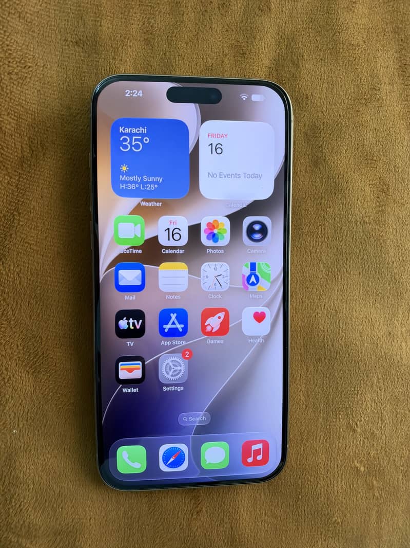 Apple iPhone 15 Pro Max 4