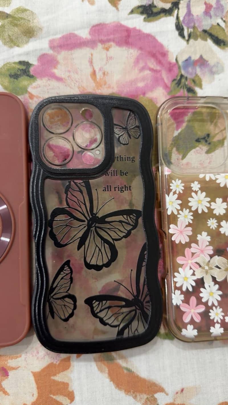 Apple iPhone 16 Pro 13