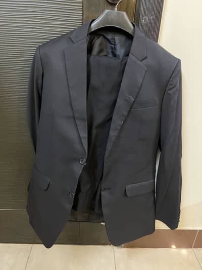 Men suits available in throw away prices