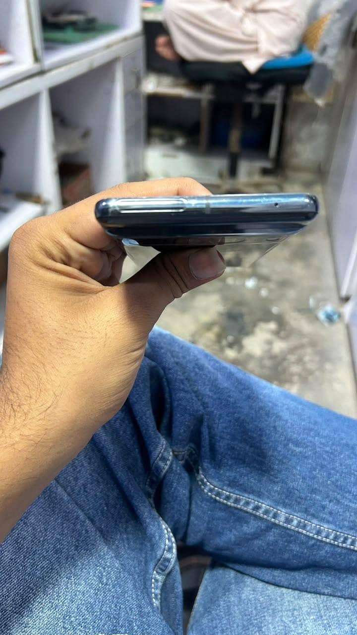 Google Pixel 7 Pro 4
